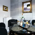公寓 家外之家旅馆 *