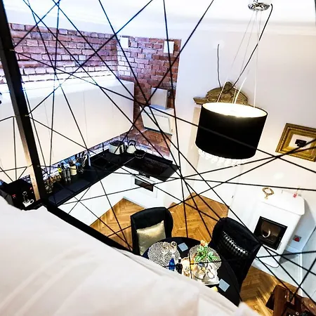 Far From Appartamento