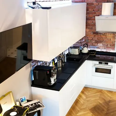 Apartment Far From Krakau
