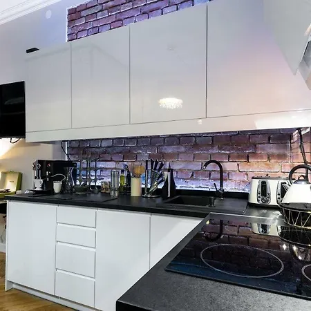 家外之家旅馆 *